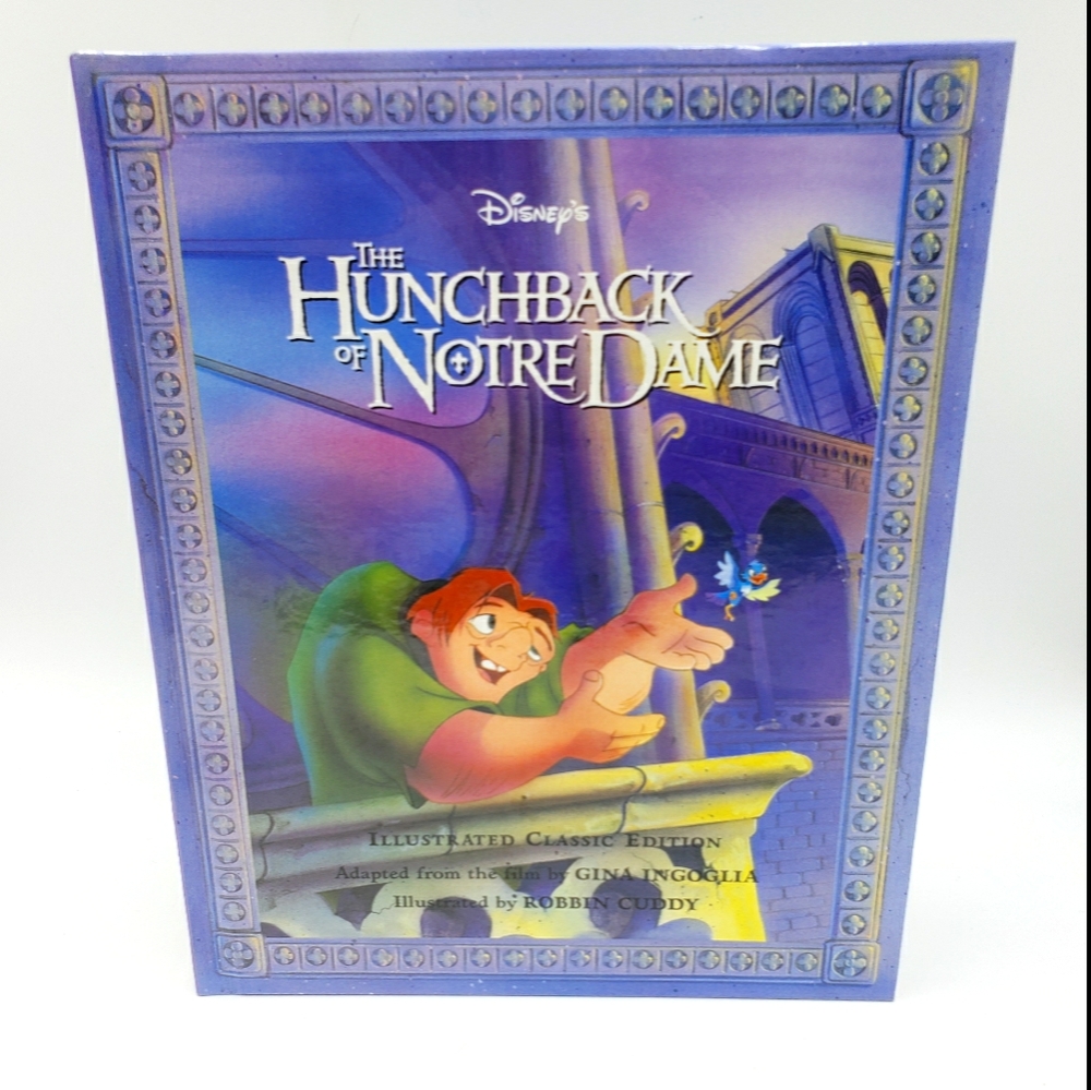 Hunchback of Notre Dame Hardcover Book - Picture 1 of 5